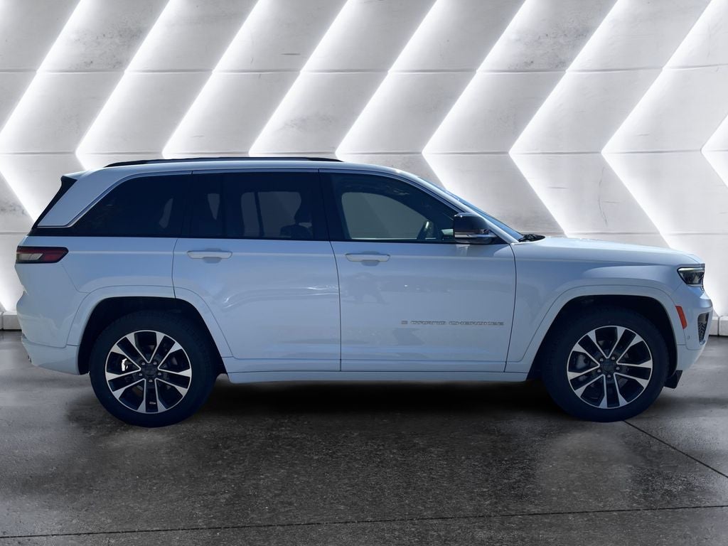 2022 Jeep Grand Cherokee Overland