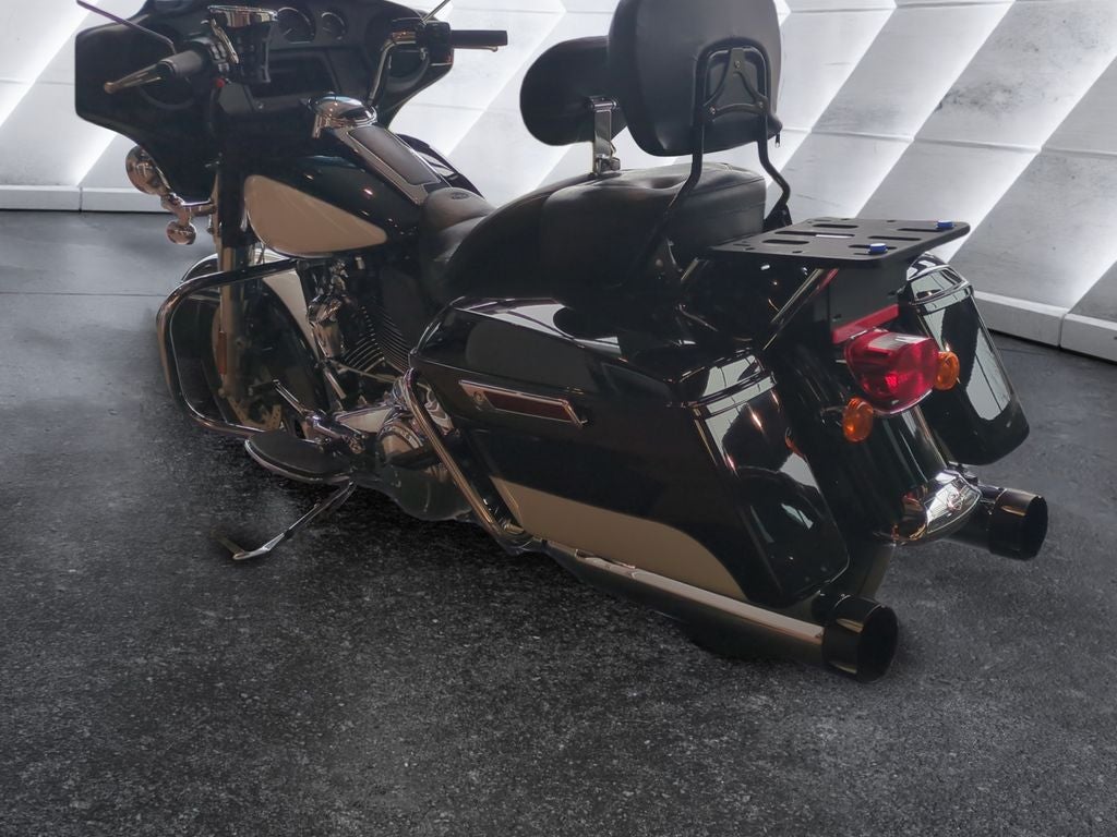 2020 Harley-Davidson Electra Glide Base