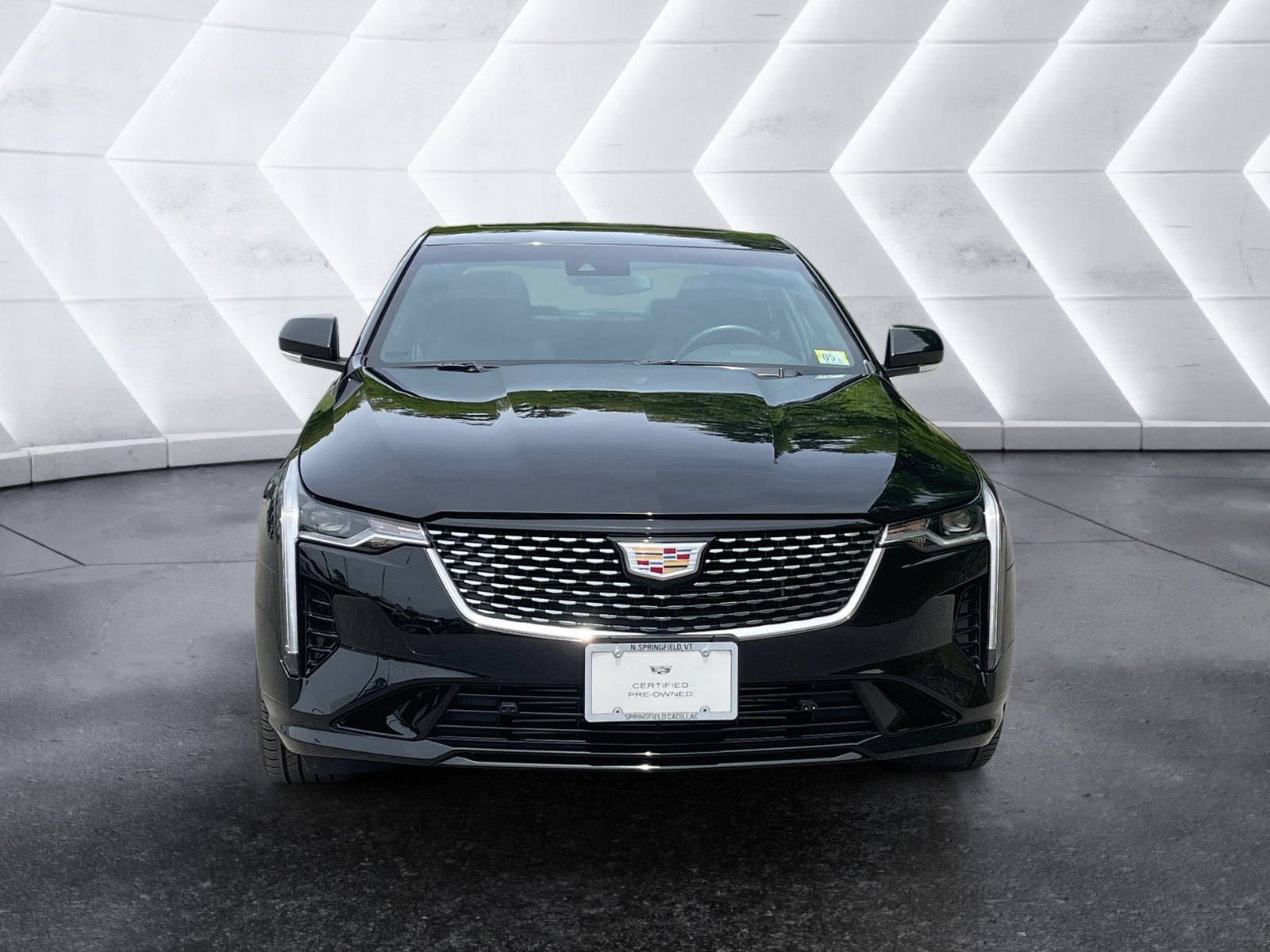 2024 Cadillac CT4 Luxury