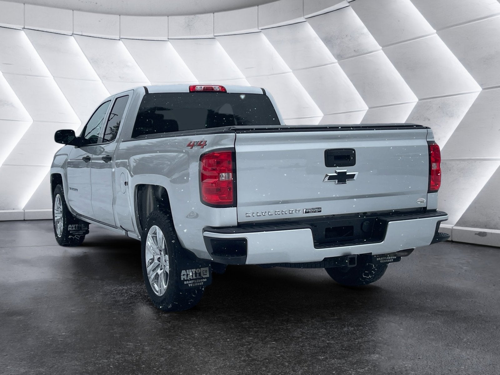 2018 Chevrolet Silverado 1500 Custom