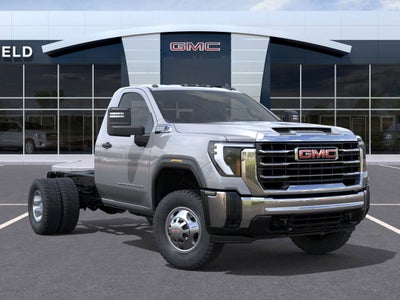 2026 GMC Sierra 3500 HD Chassis Cab Pro