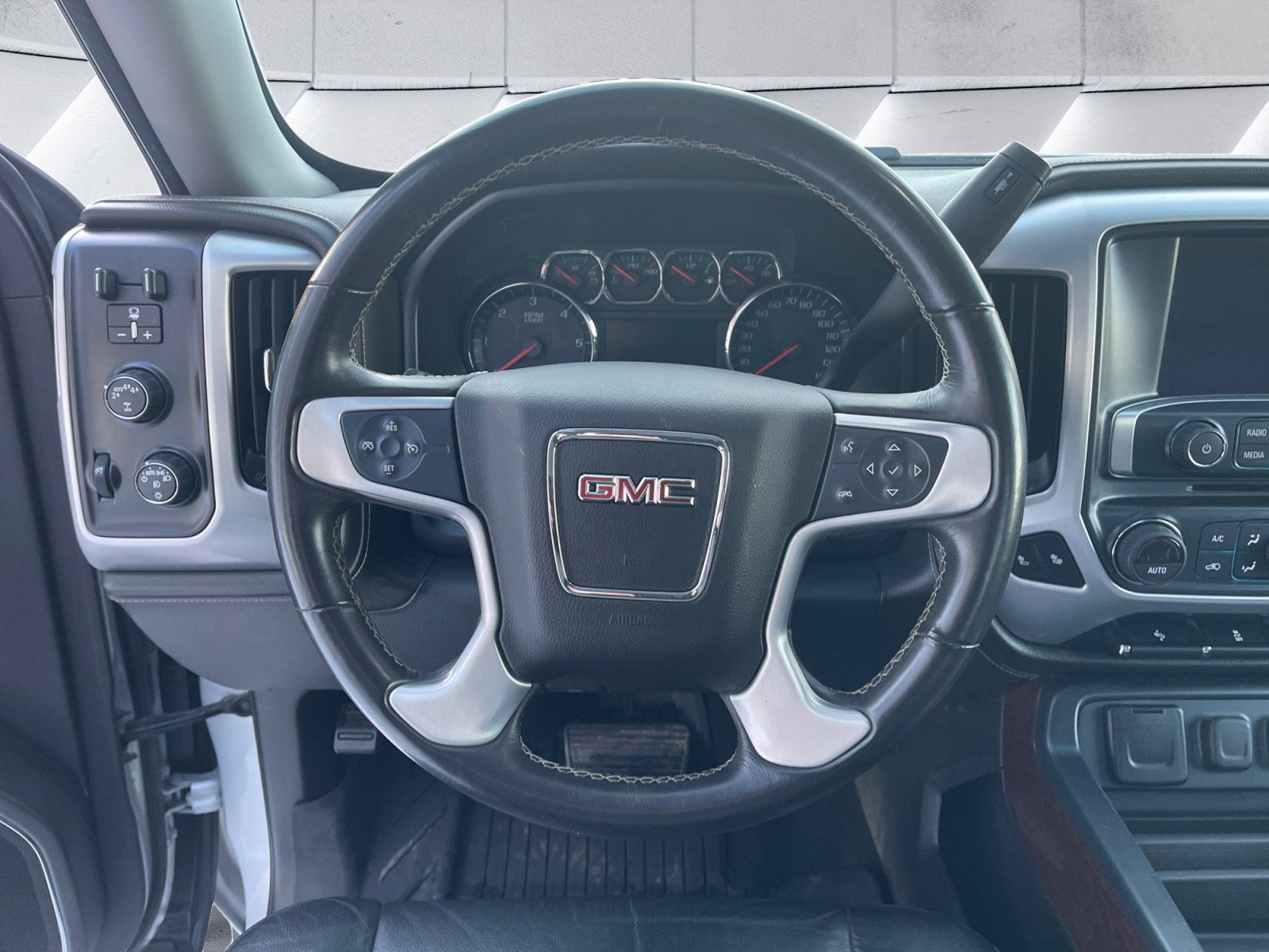 2017 GMC Sierra 1500 SLT