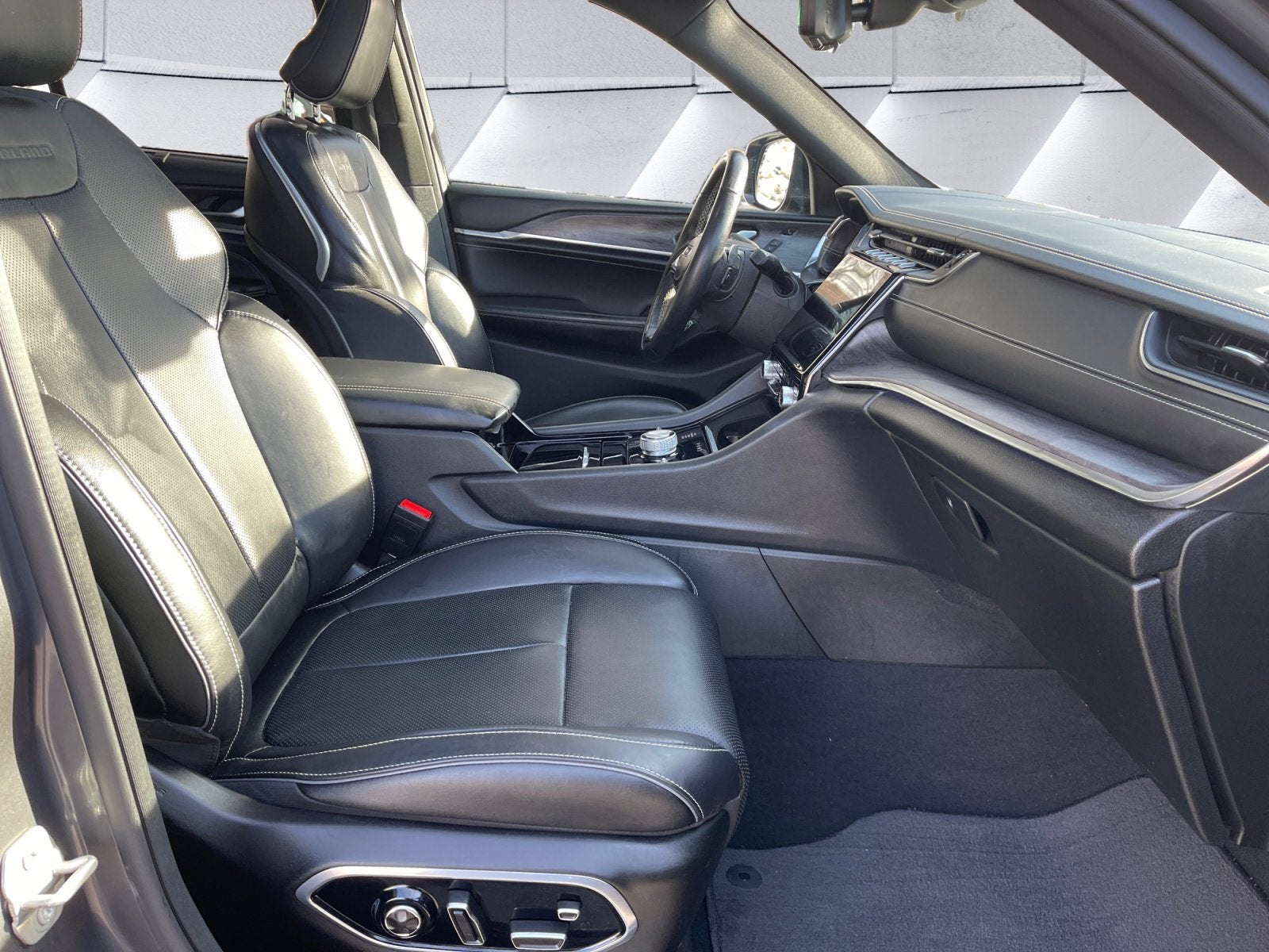 2024 Jeep Grand Cherokee 4xe Overland