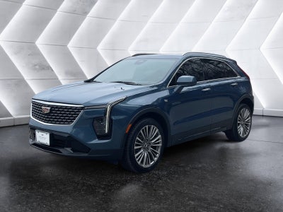 2025 Cadillac XT4 Premium Luxury