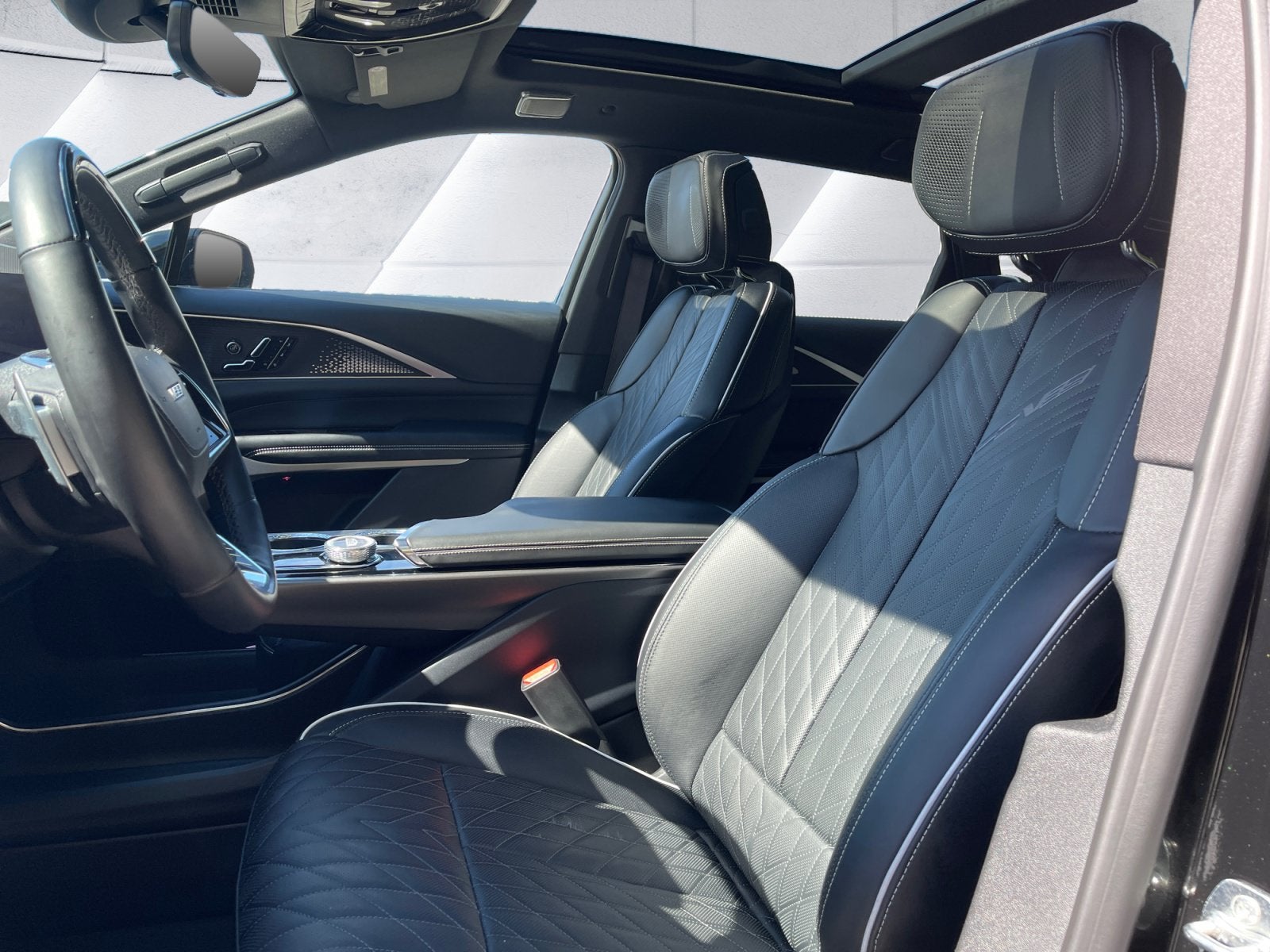 2026 Cadillac LYRIQ V-Series Premium
