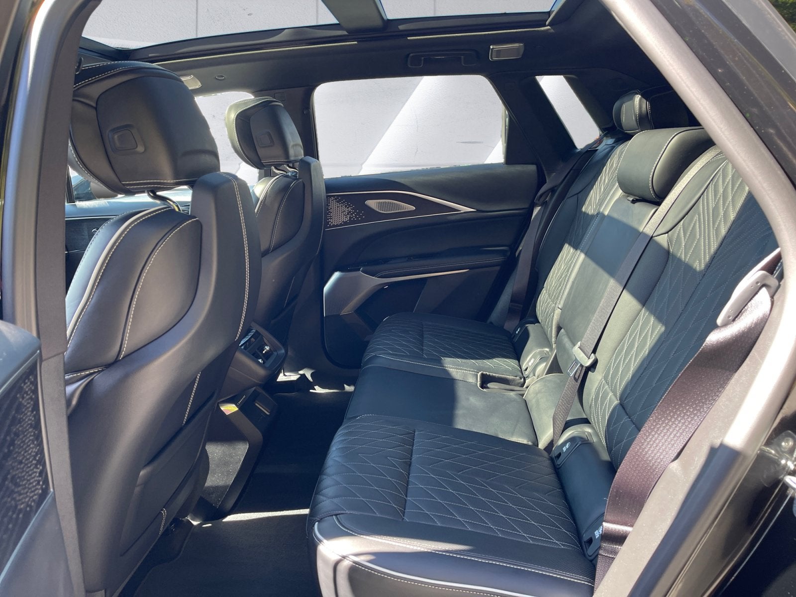 2026 Cadillac LYRIQ V-Series Premium