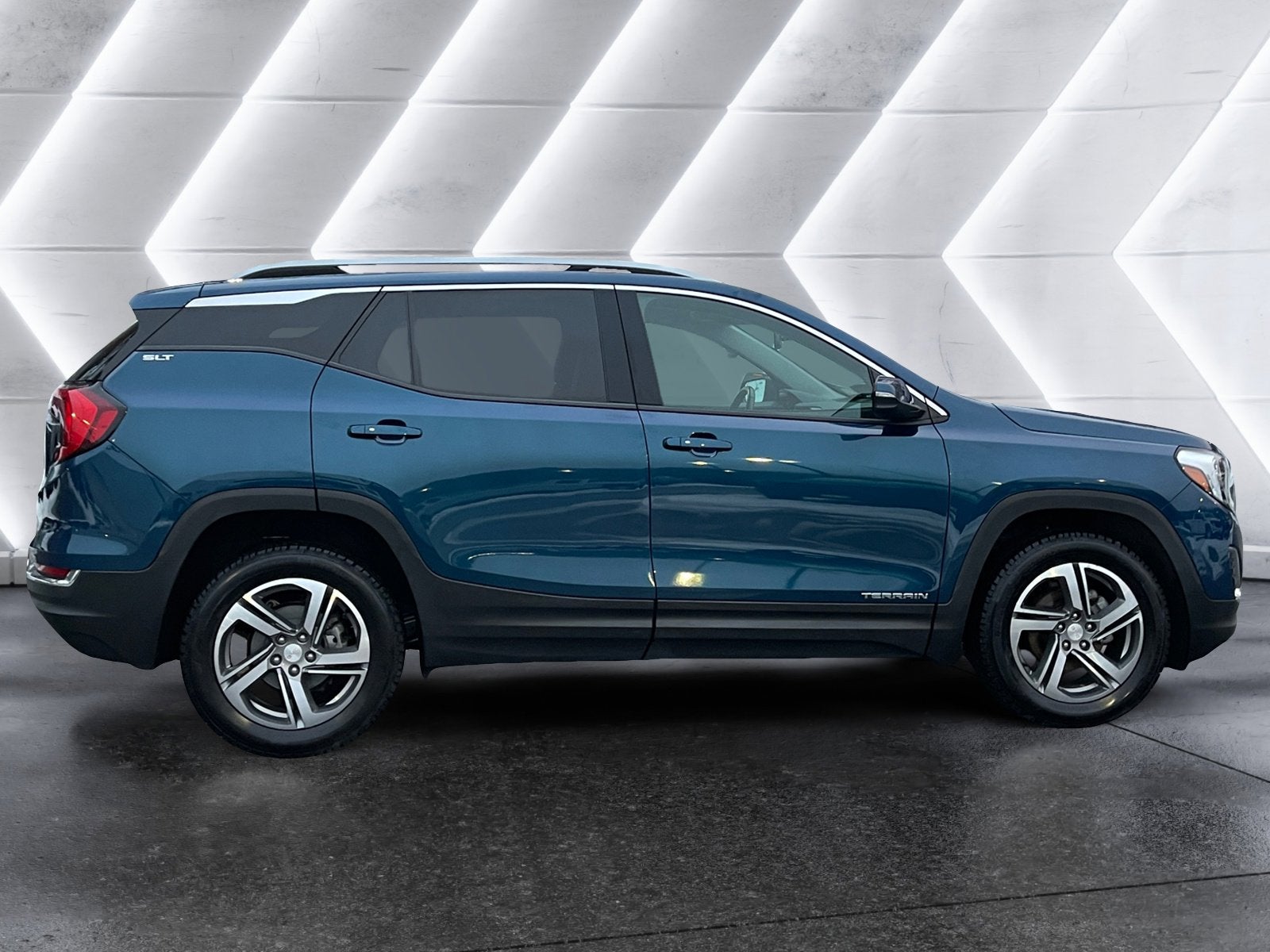 2021 GMC Terrain SLT