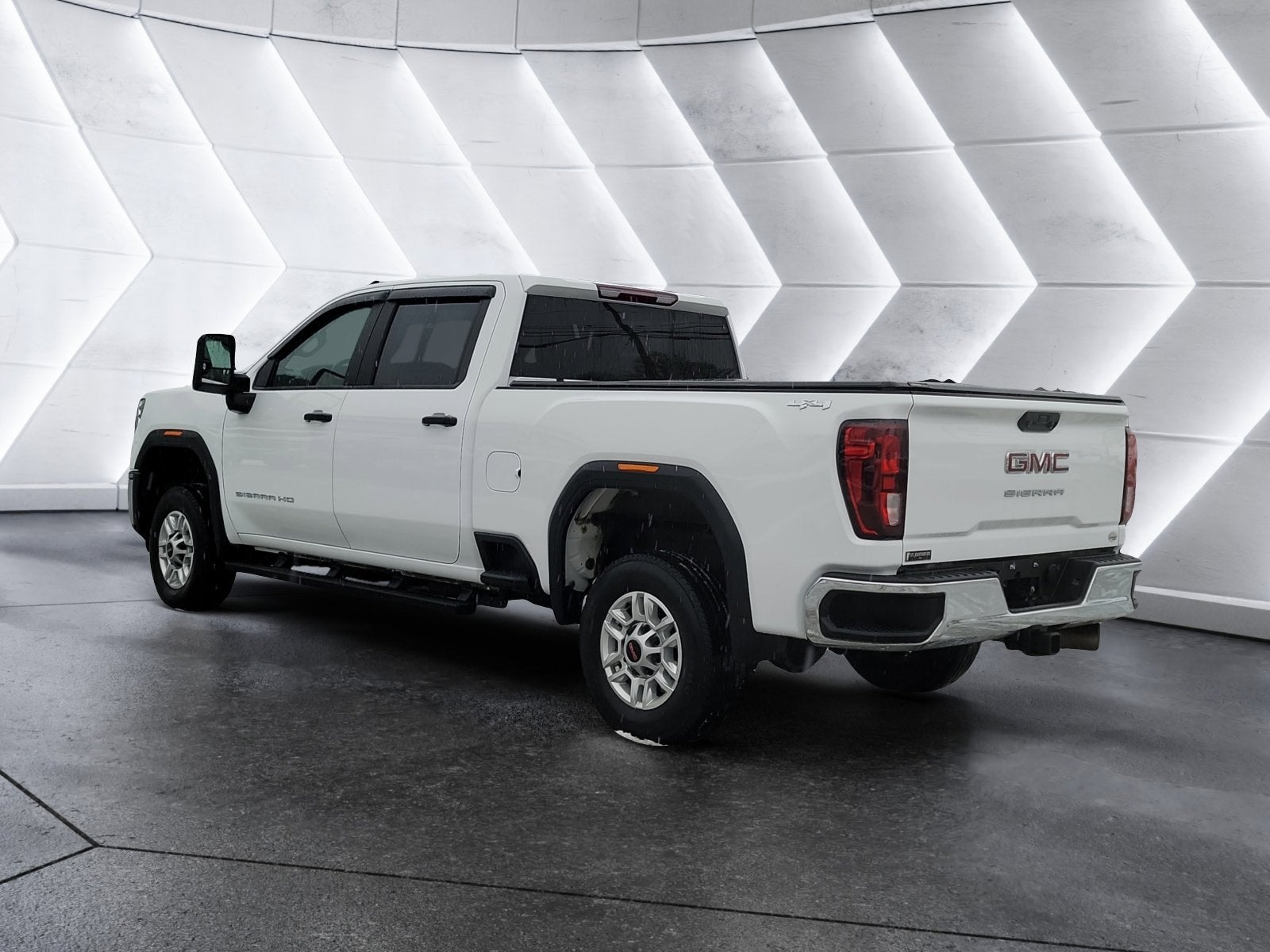 2024 GMC Sierra 2500 HD Pro