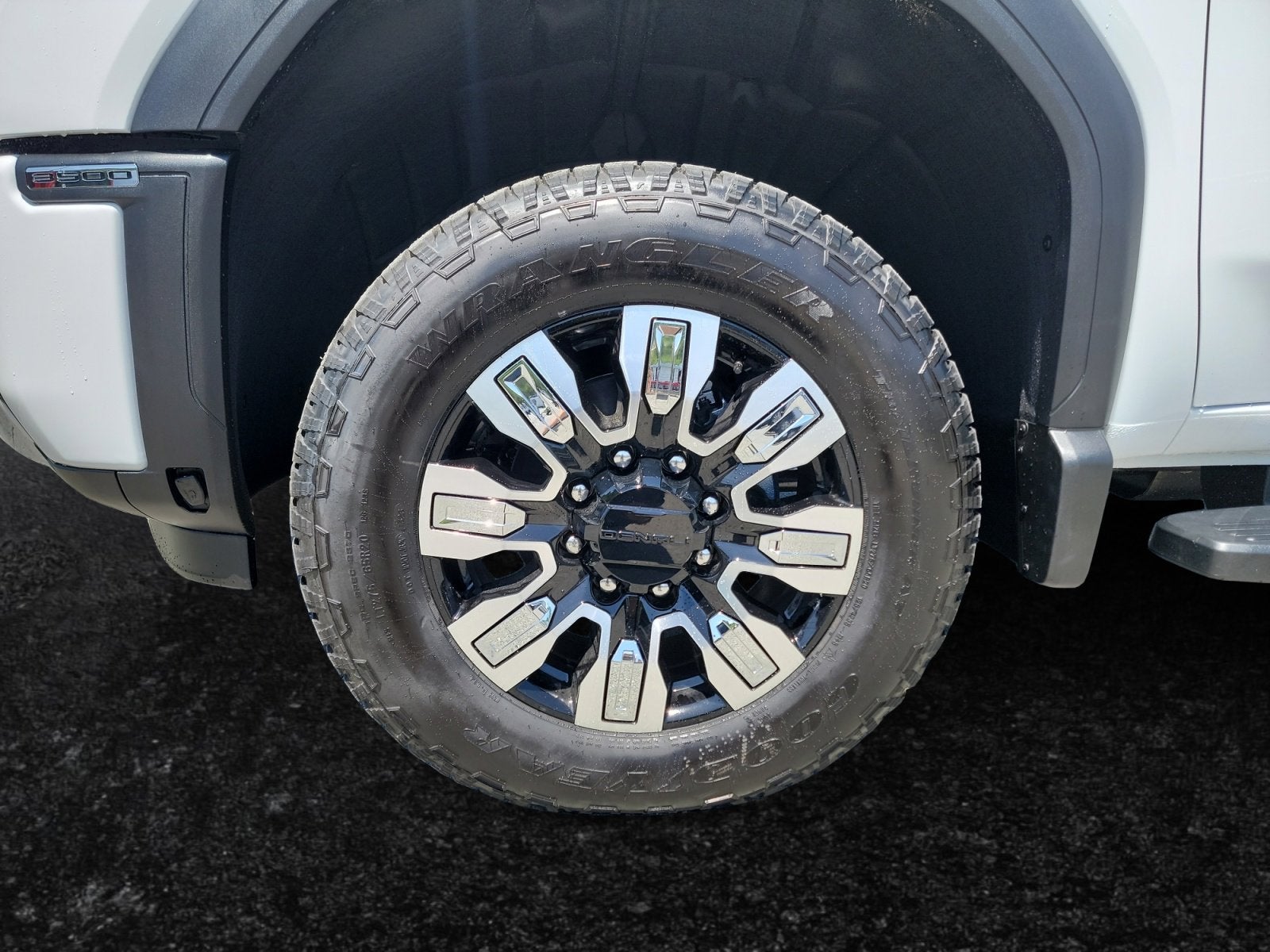 2026 GMC Sierra 3500 HD Denali