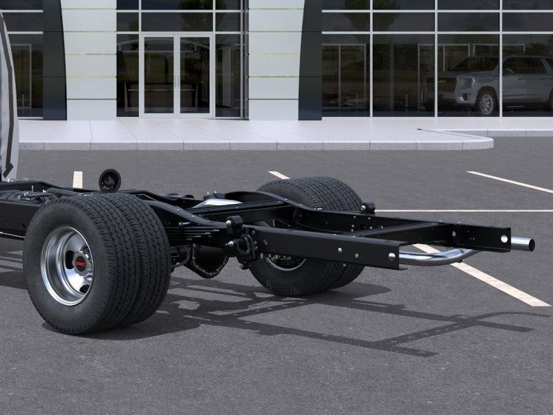 2025 GMC Savana Cutaway 3500 1WT