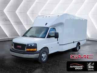 2025 GMC Savana Cutaway 3500 1WT