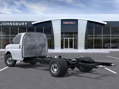 2026 GMC Savana Cutaway 3500 1WT