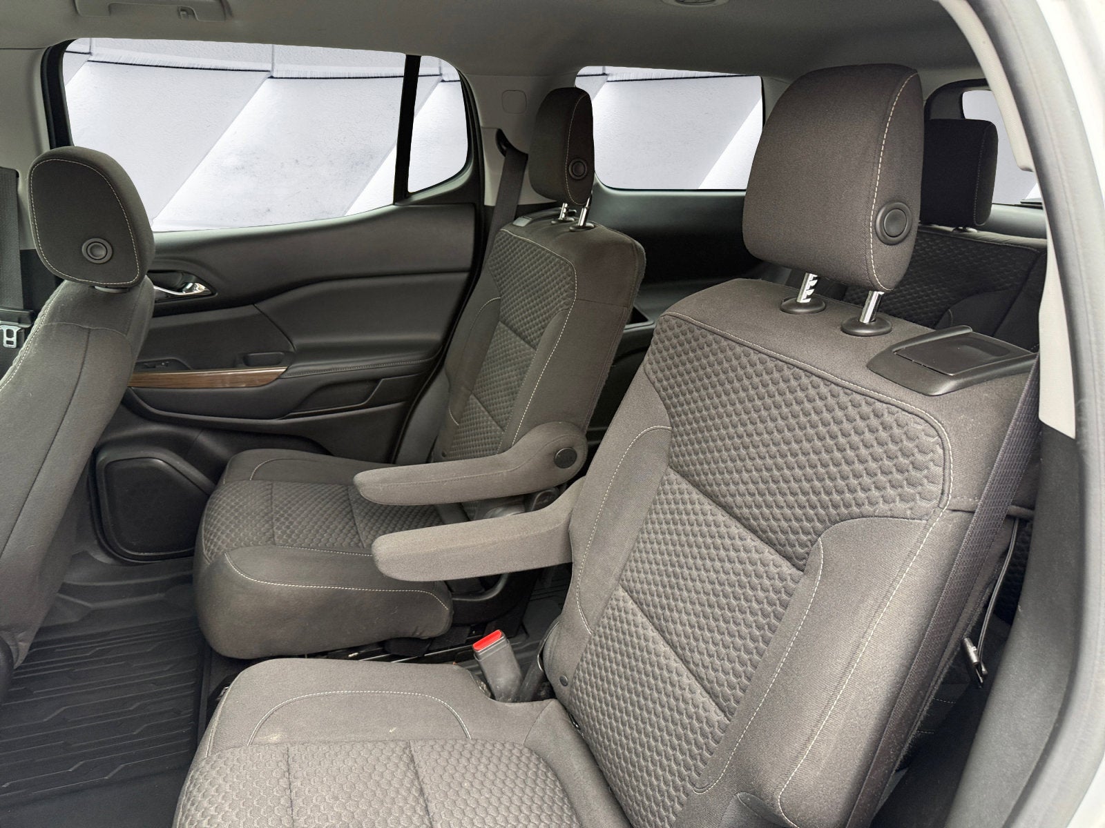 2017 GMC Acadia SLE