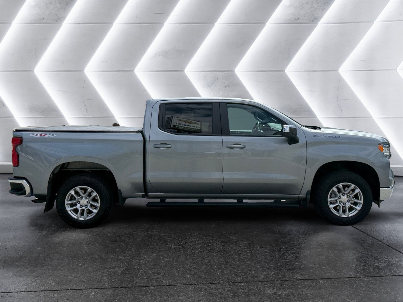 2023 Chevrolet Silverado 1500 LT (2FL)