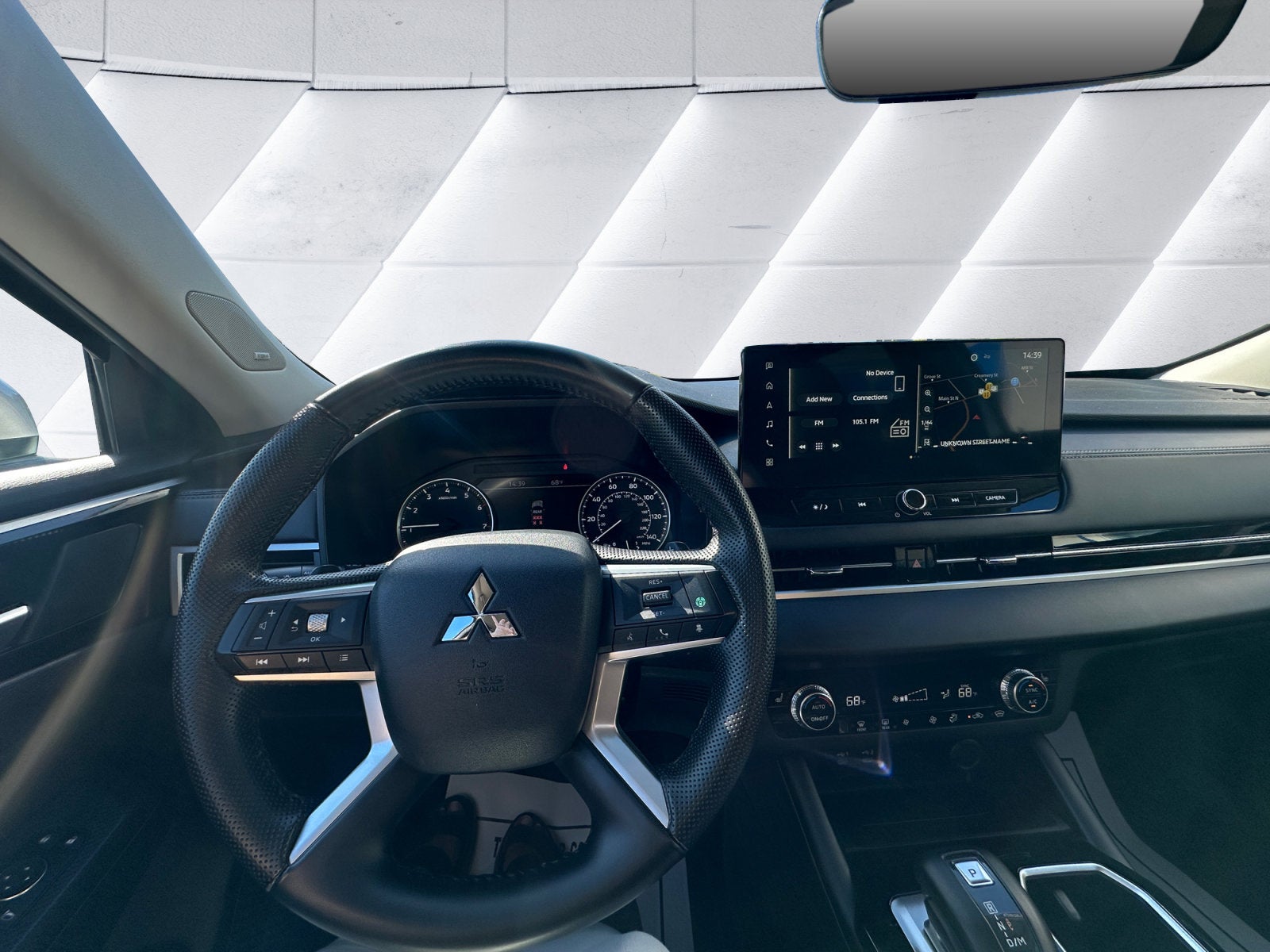 2025 Mitsubishi Outlander SE