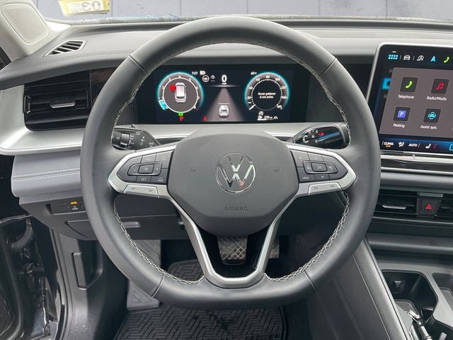 2025 Volkswagen Tiguan 2.0T SE