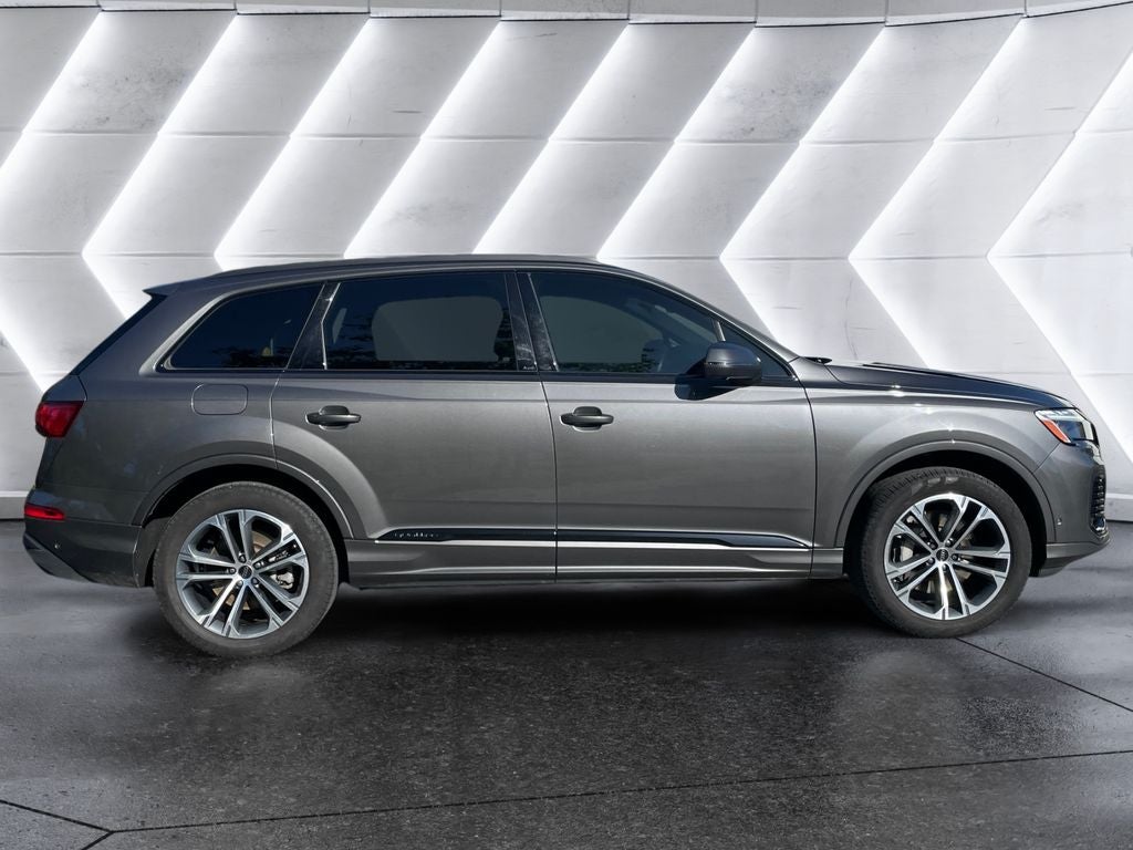 2025 Audi Q7 45 Premium Plus quattro