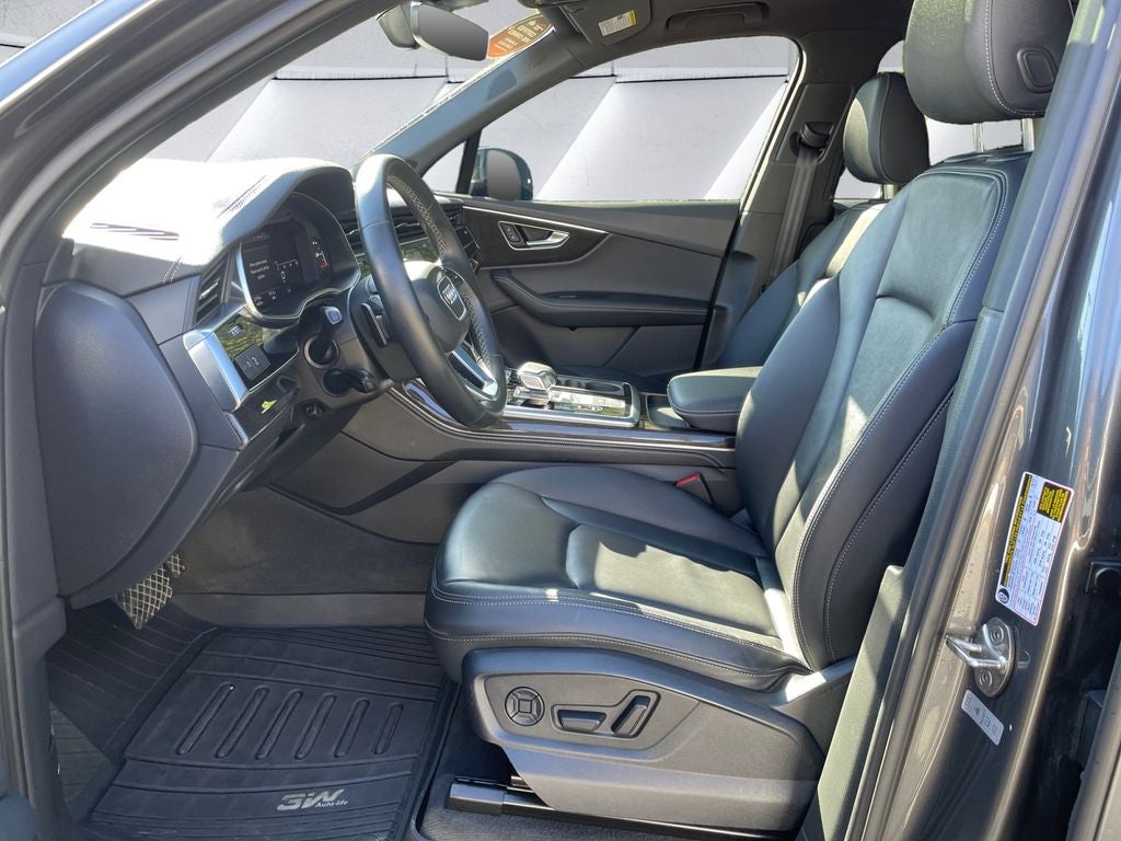 2025 Audi Q7 45 Premium Plus quattro