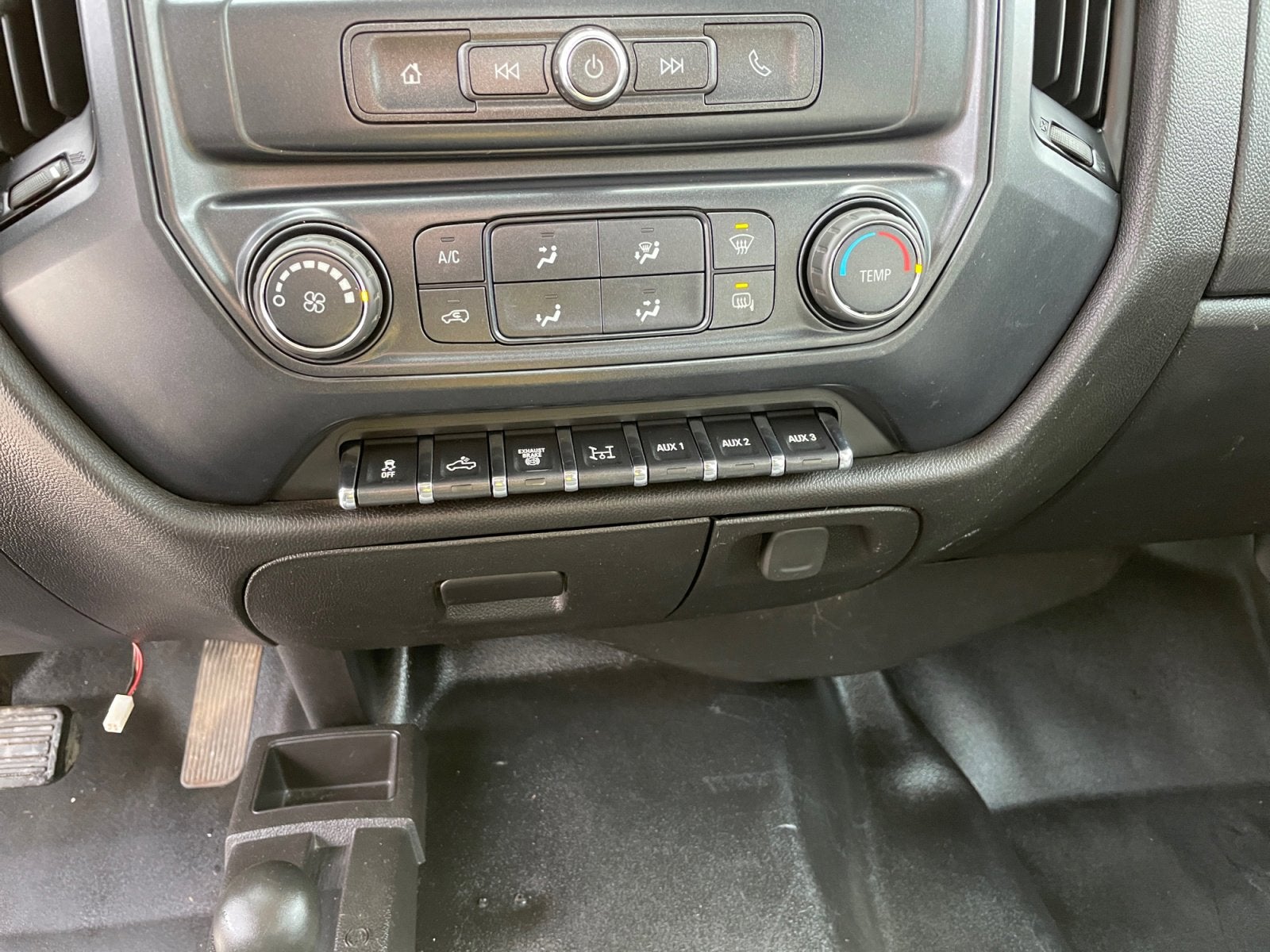 2018 GMC Sierra 3500 HD Chassis Cab DUMP BODY