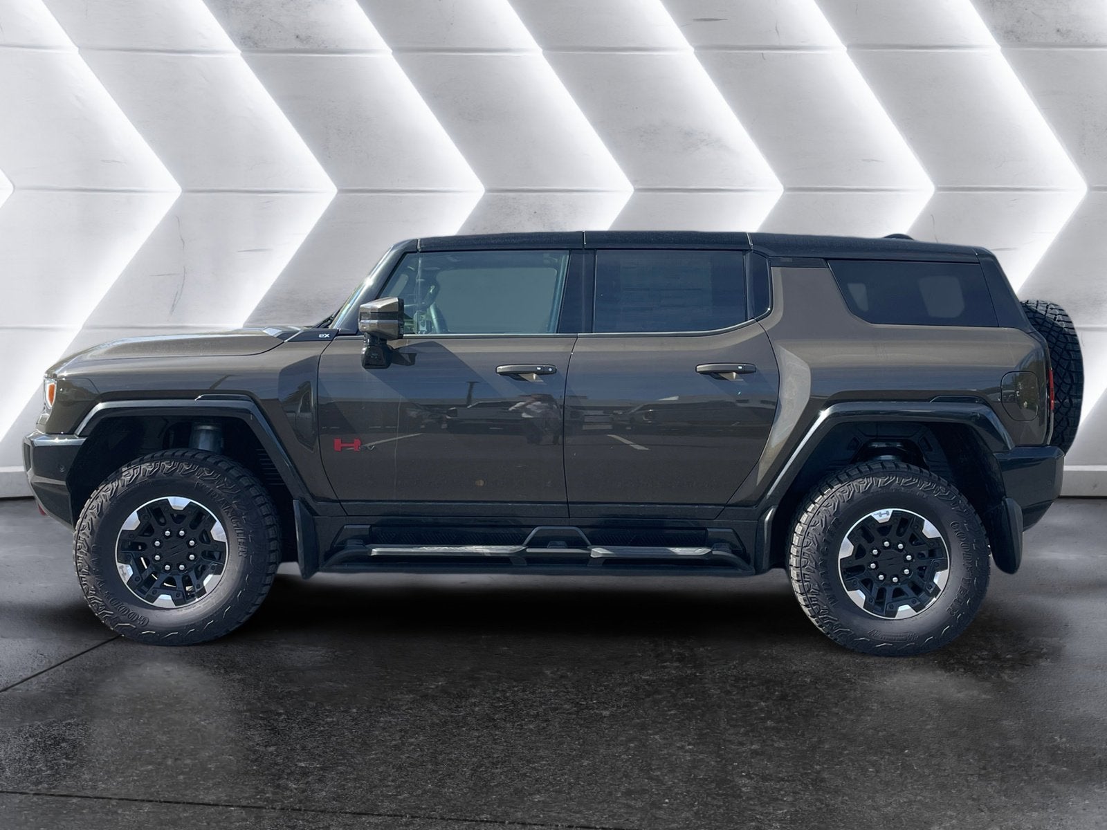 2025 GMC HUMMER EV SUV 2X