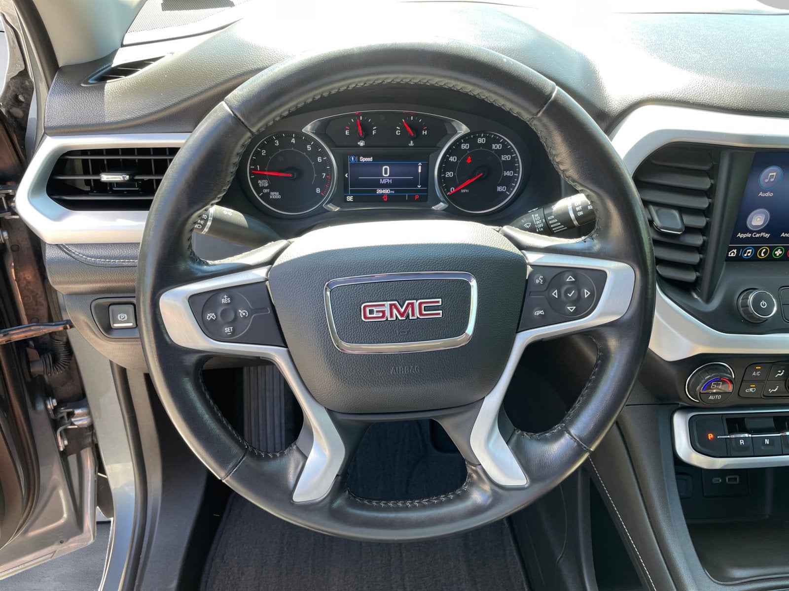 2020 GMC Acadia SLE