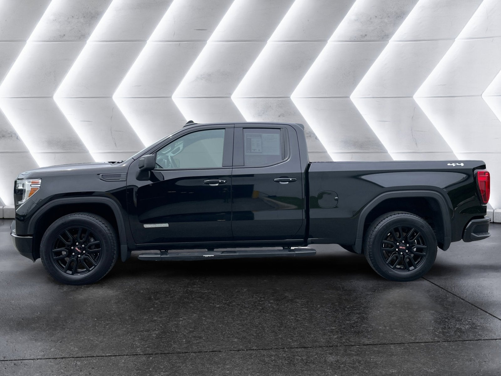 2022 GMC Sierra 1500 Limited Elevation