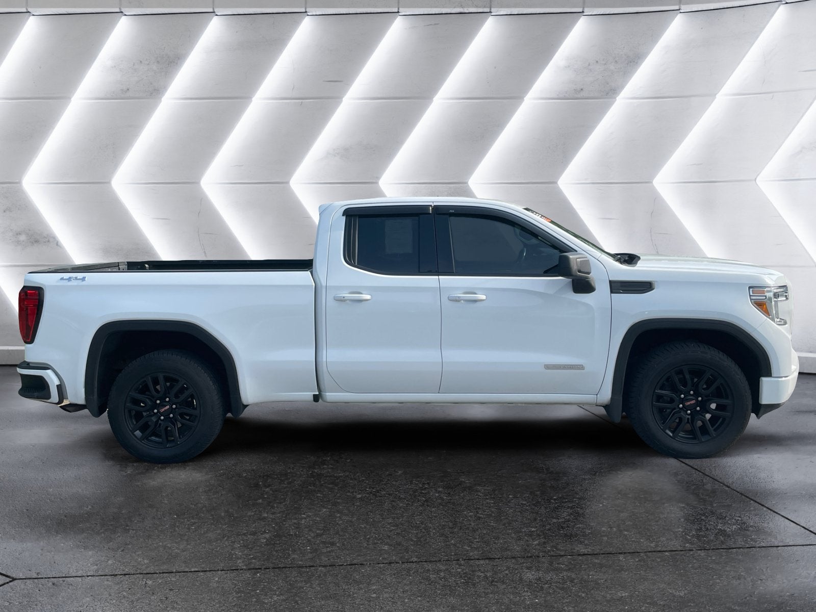 2022 GMC Sierra 1500 Limited Elevation