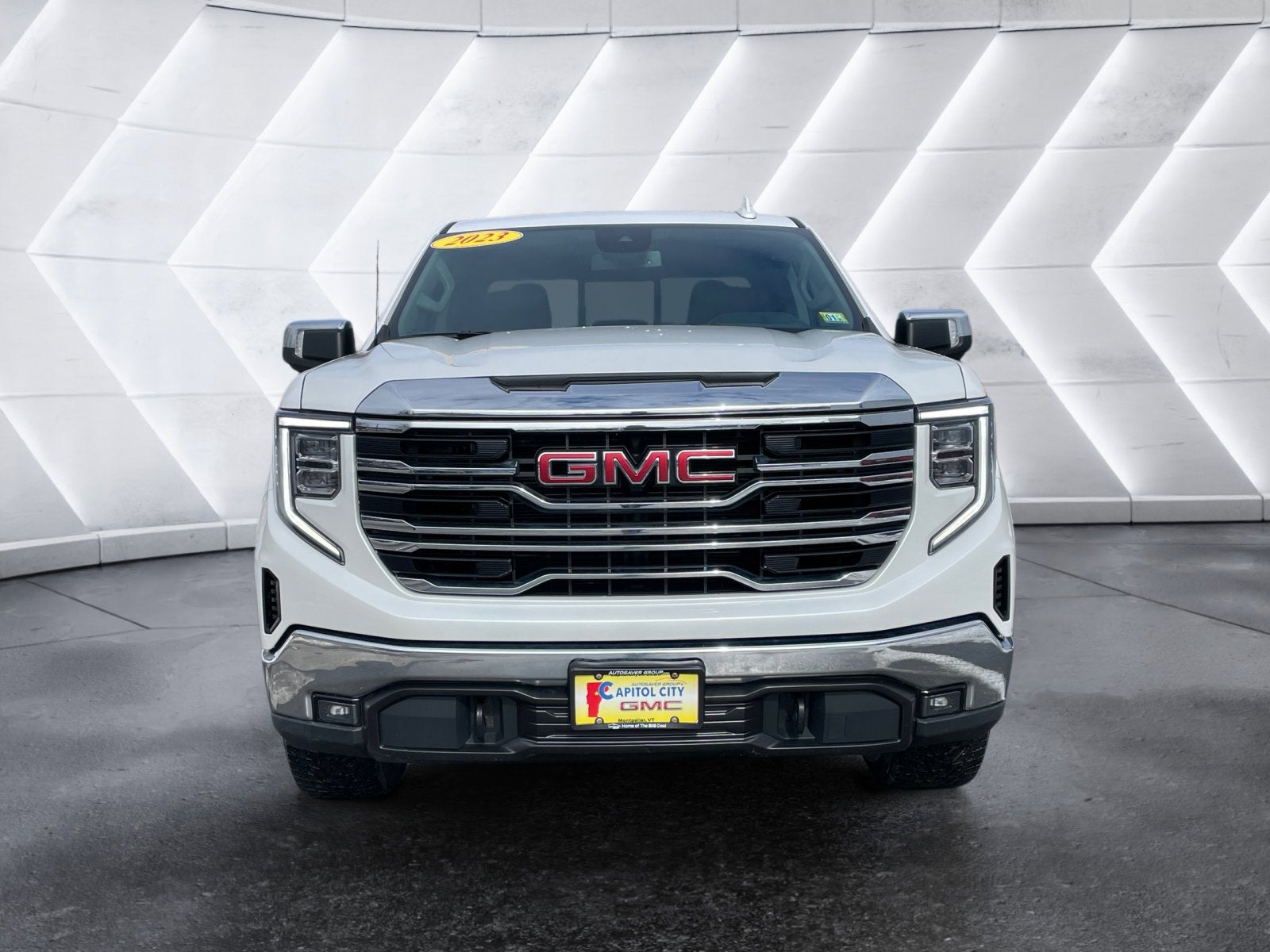 2023 GMC Sierra 1500 SLT