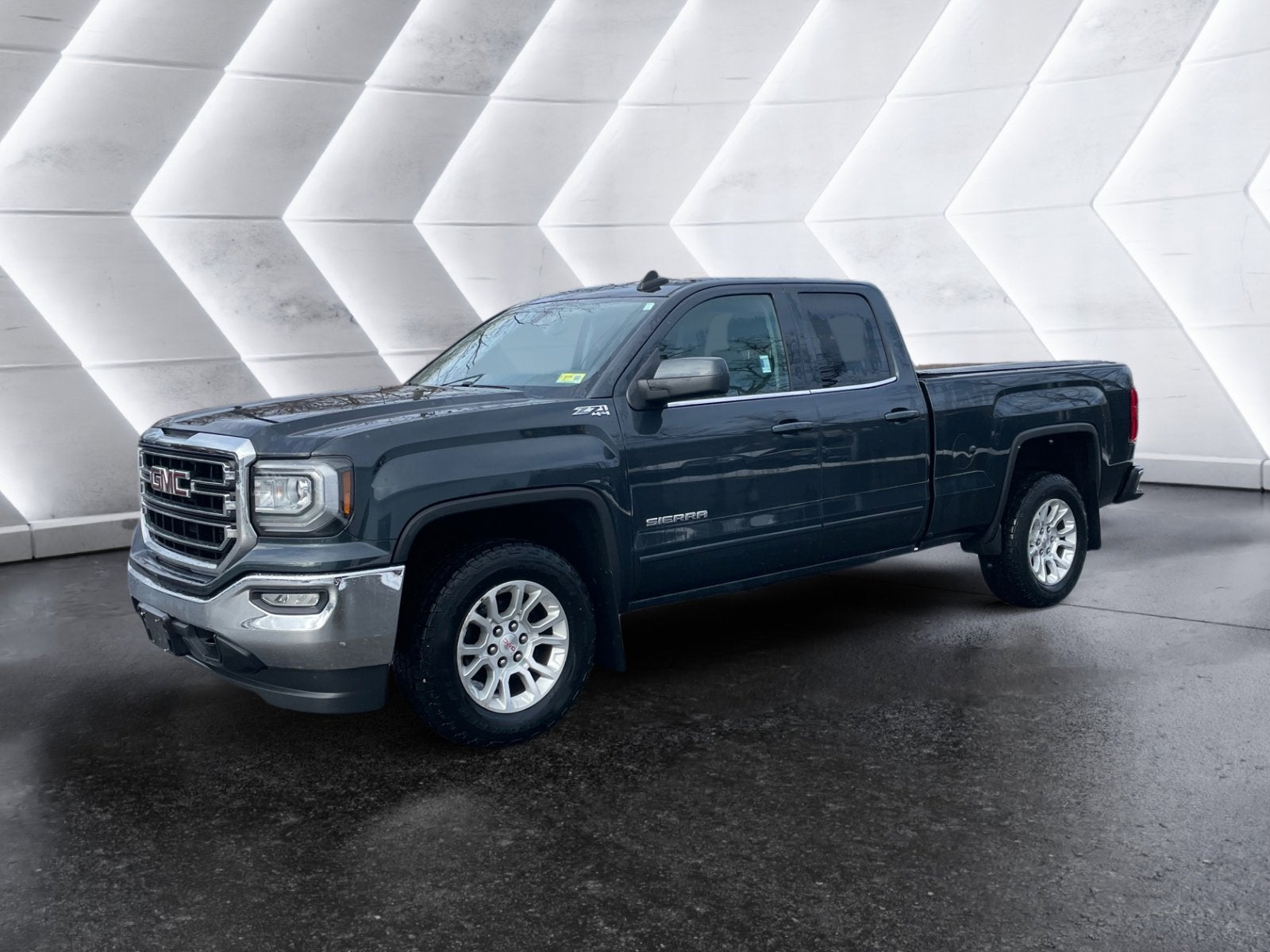 2018 GMC Sierra 1500 SLE
