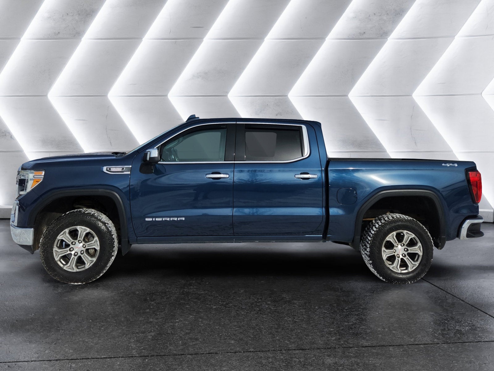 2021 GMC Sierra 1500 SLT