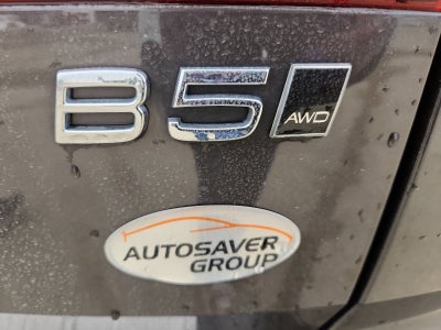 2023 Volvo XC60 Plus Dark Theme