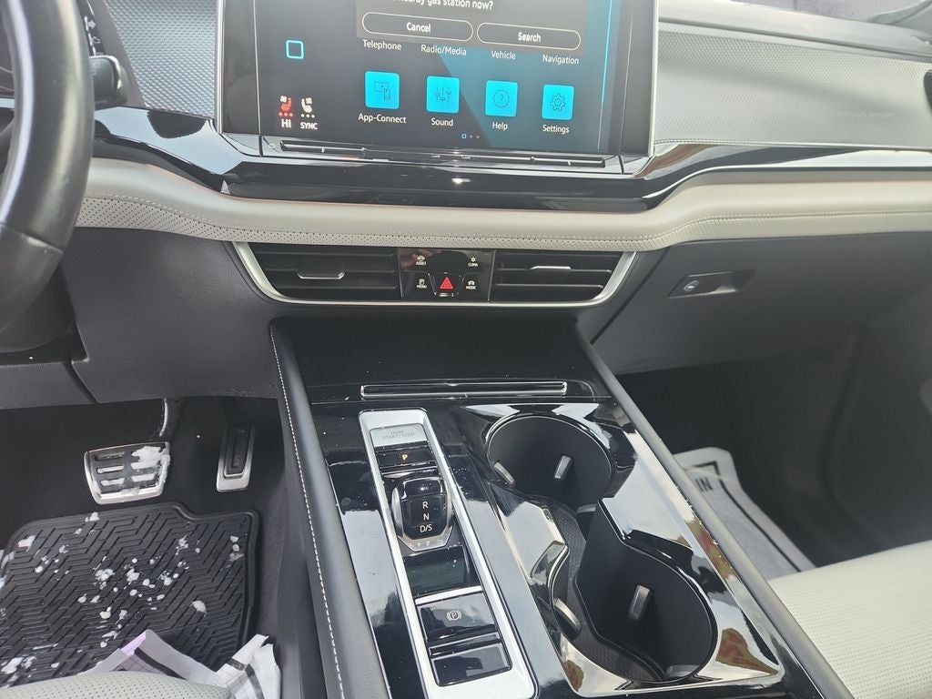 2024 Volkswagen Atlas Cross Sport 2.0T SEL Premium R-Line