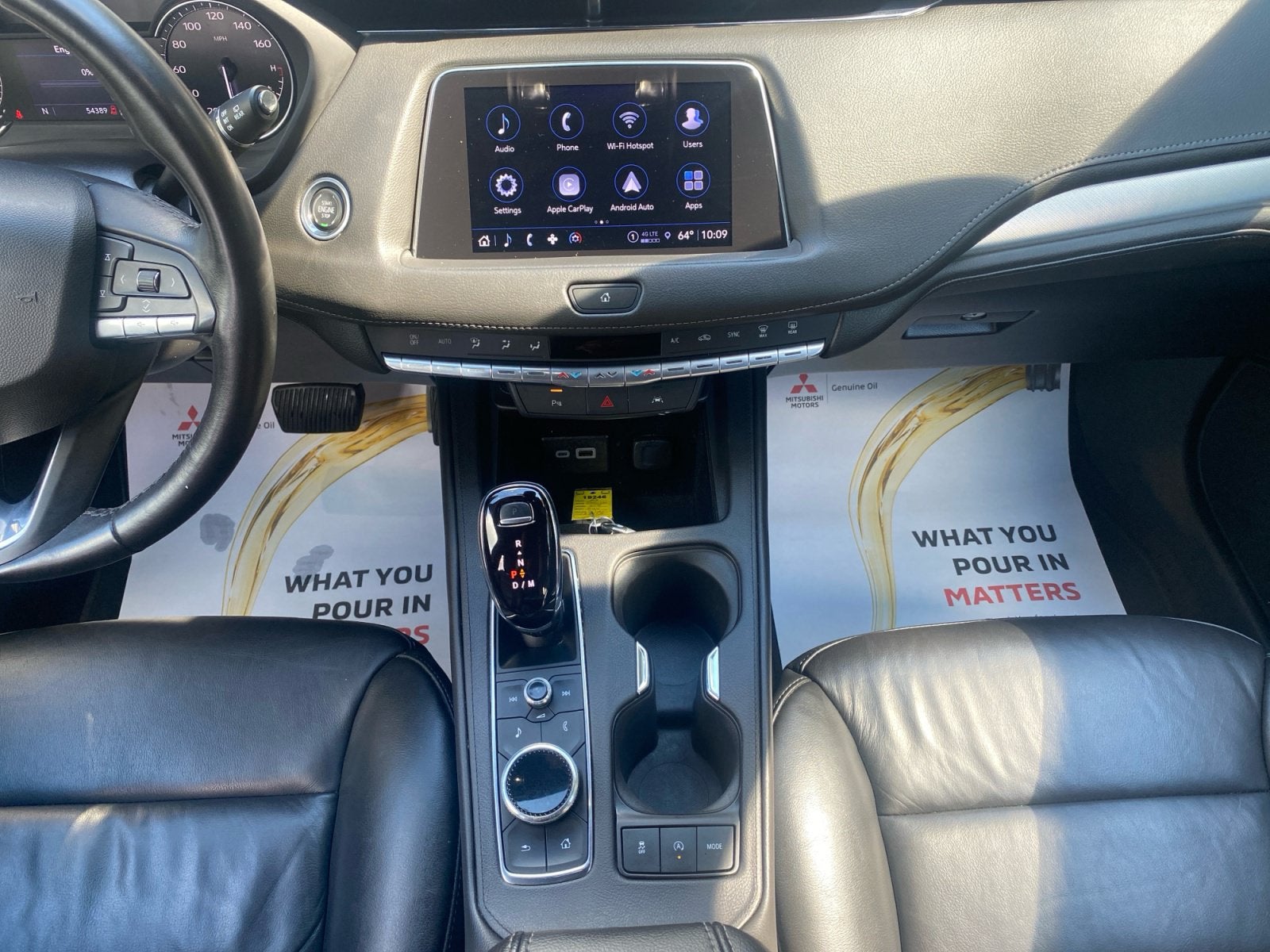 2023 Cadillac XT4 AWD Premium Luxury