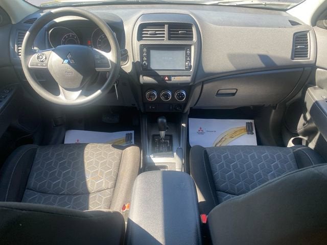 2020 Mitsubishi Outlander Sport Base