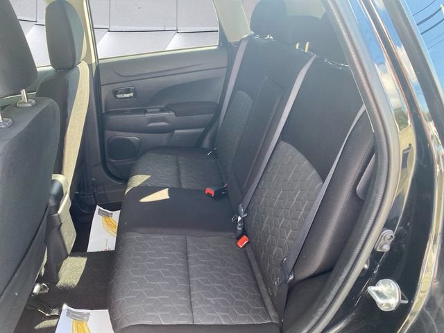 2025 Mitsubishi Outlander Sport Base