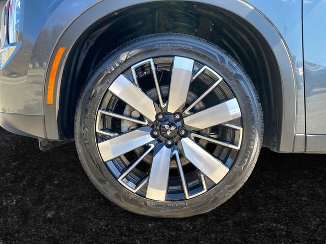 2025 Mitsubishi Outlander Base