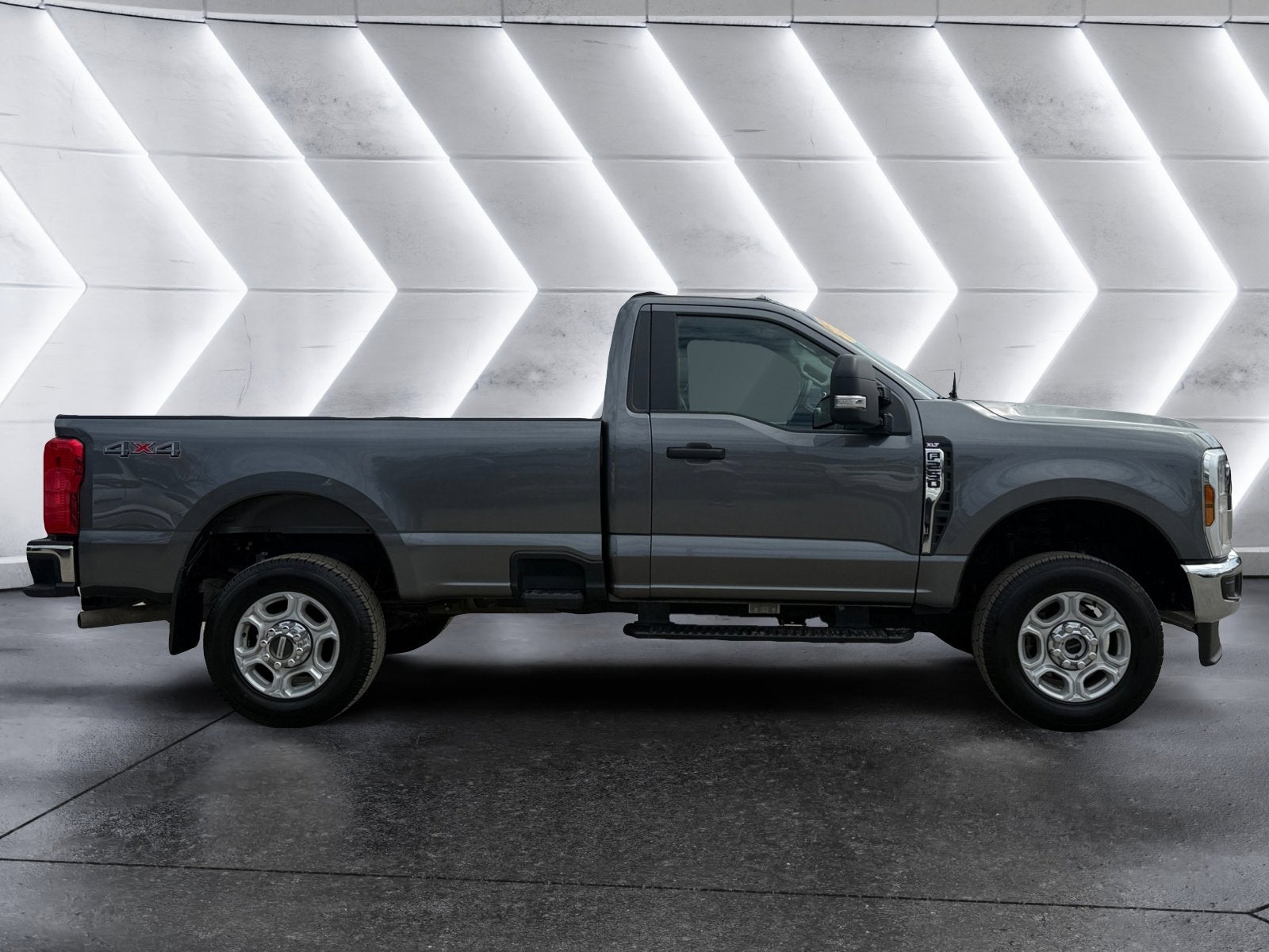 2025 Ford Super Duty F-250 SRW XLT