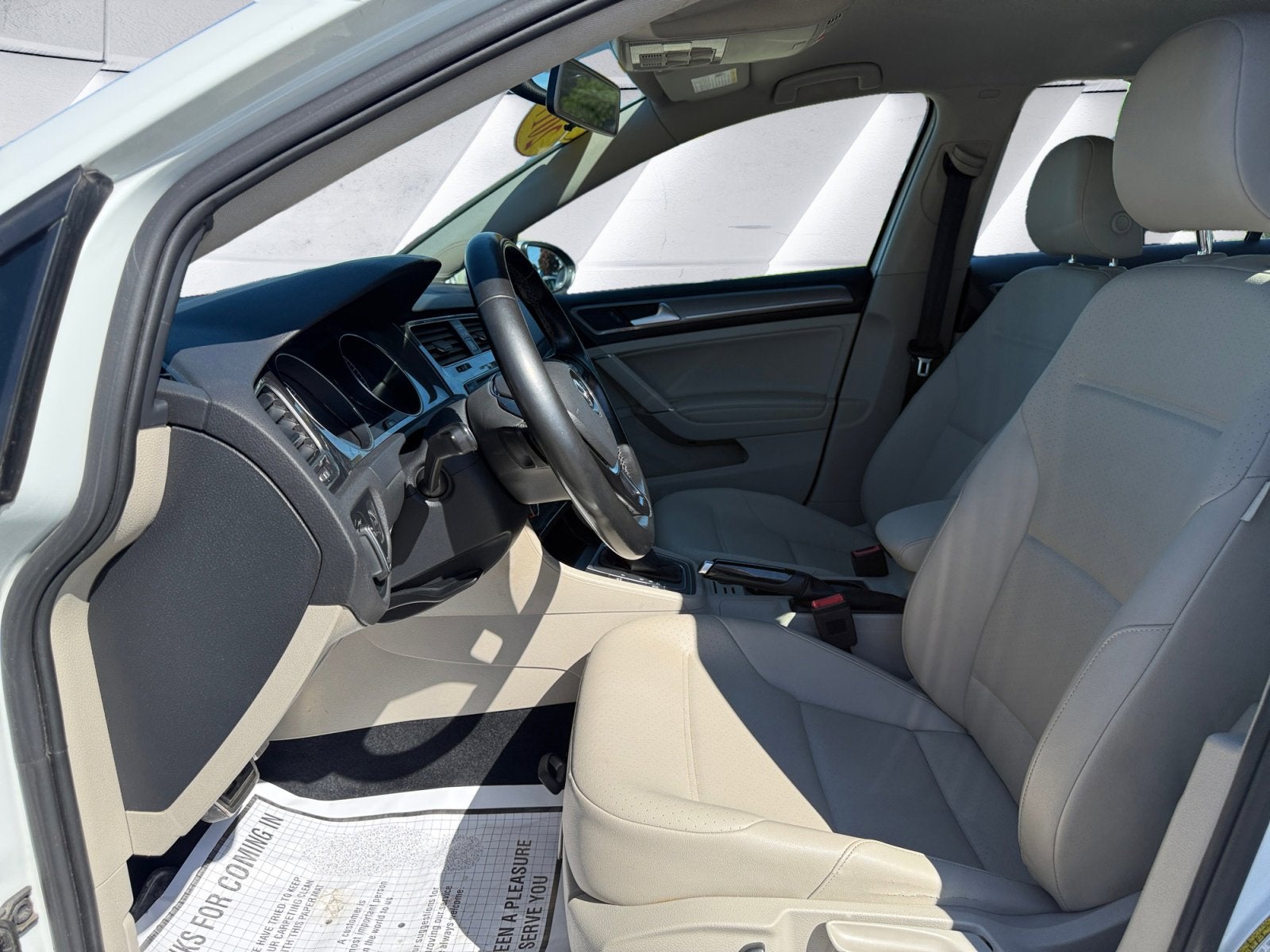 2017 Volkswagen Golf Alltrack Base