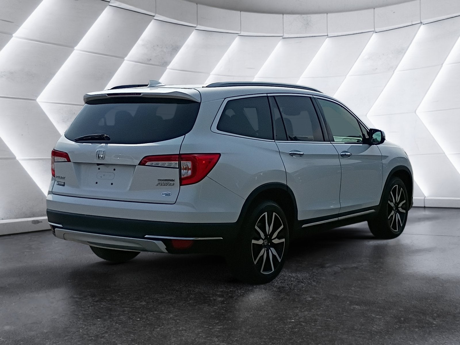 2021 Honda Pilot Touring 7 Passenger
